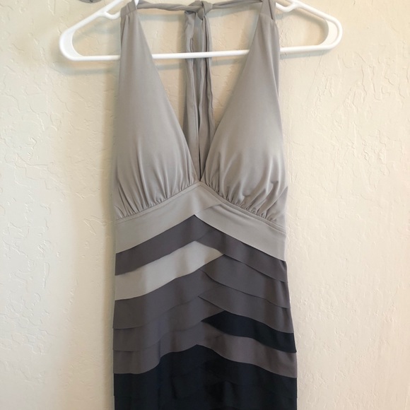 Bodycon fitted Cocktail dress 💕 - Picture 2 of 5